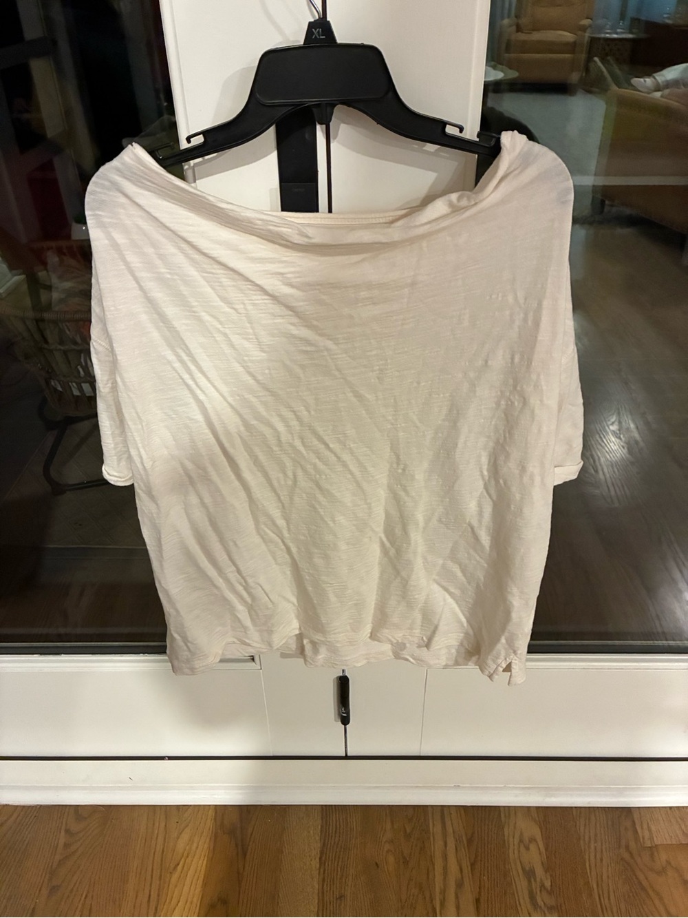 Lands' End Light Cream Short Sleeve Top in a large